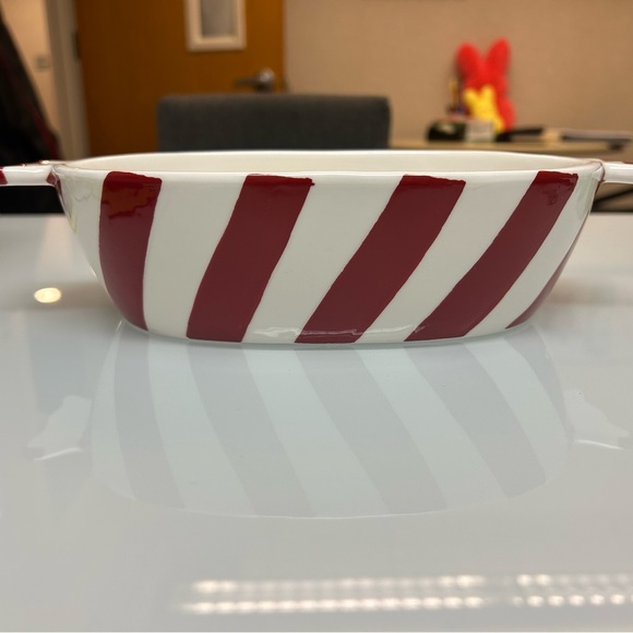 White and Red Ceramic Serving Dish - Picture 3 of 4